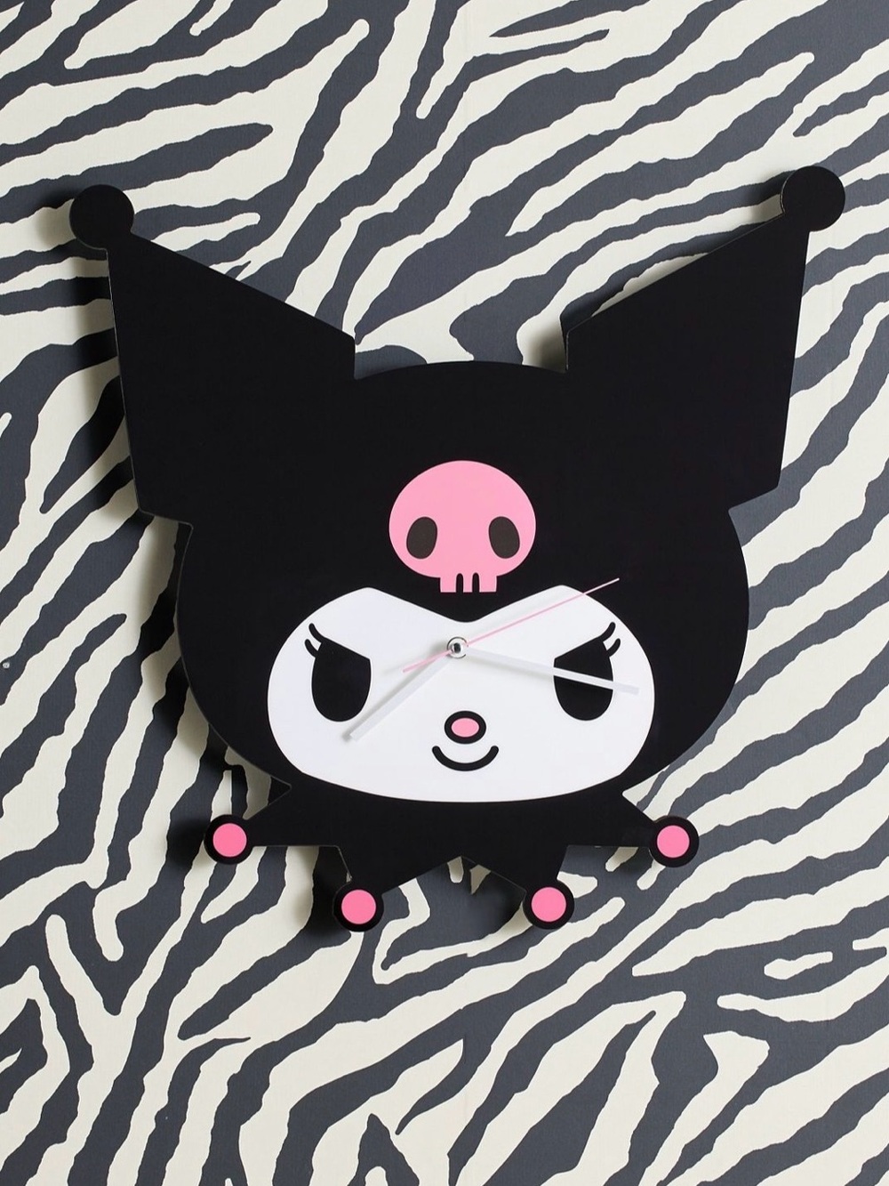 Hello Kitty and Friends Kuromi Wall Clock - Black & Pink NEW NWT NIB